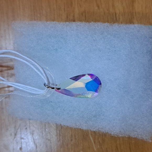 Early Morning Crystal Marquise Necklace - Picture 6 of 6